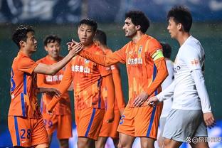 满场飞奔！赖因德斯当选米兰2-1纽卡全场最佳球员